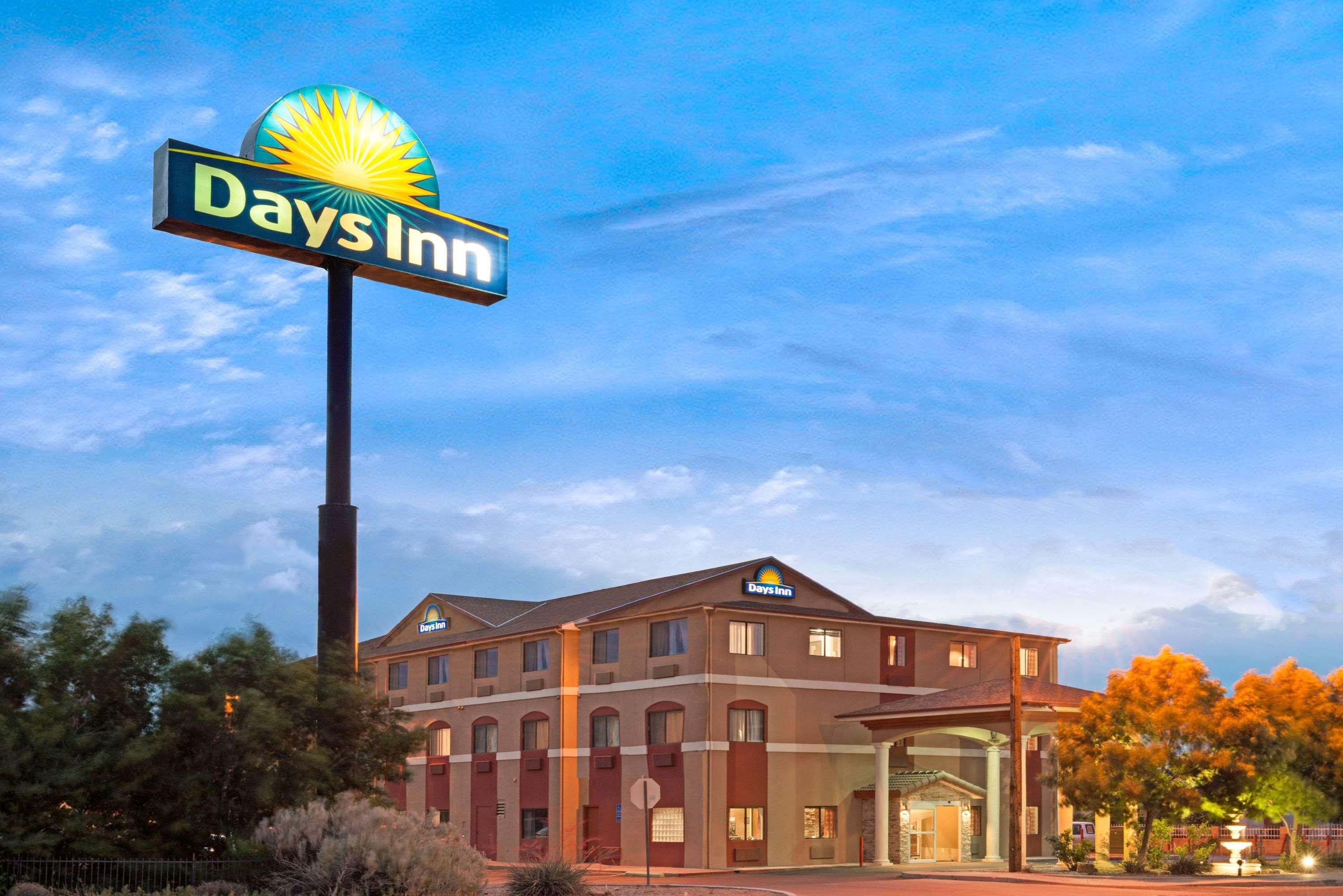 Days Inn By Wyndham Bernalillo Eksteriør billede